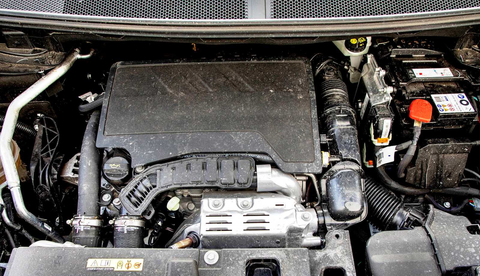 citroen-c5-aircross-1.2-puretech-silnik