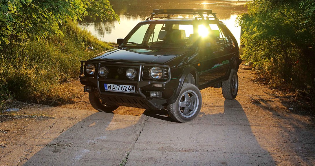 Volkswagen Golf Country – przód