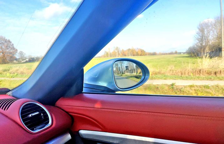 Porsche 718 Spyder (2023) – słupek