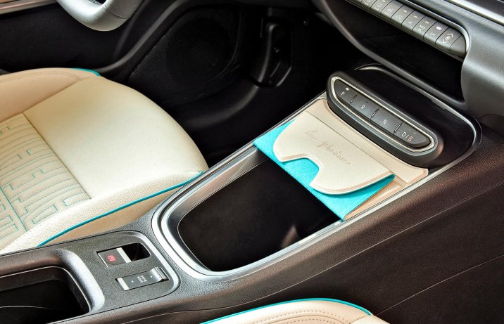 FIAT 600 LA PRIMA – wnętrze, schowek