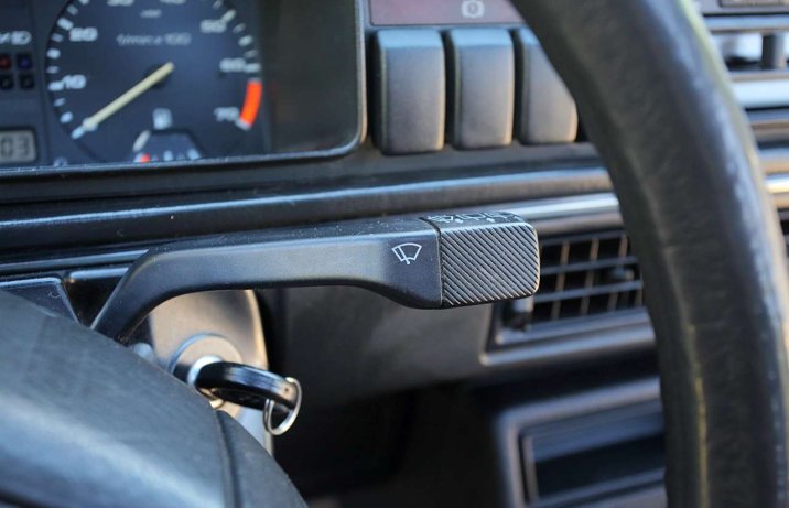 Volkswagen Golf Country – dźwignia