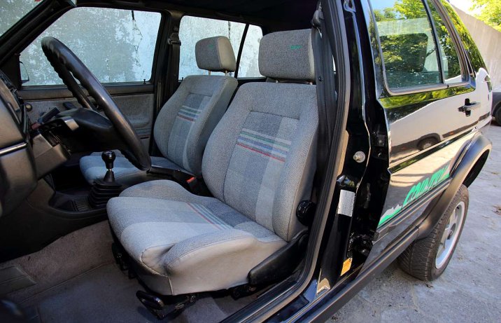 Volkswagen Golf Country – fotele