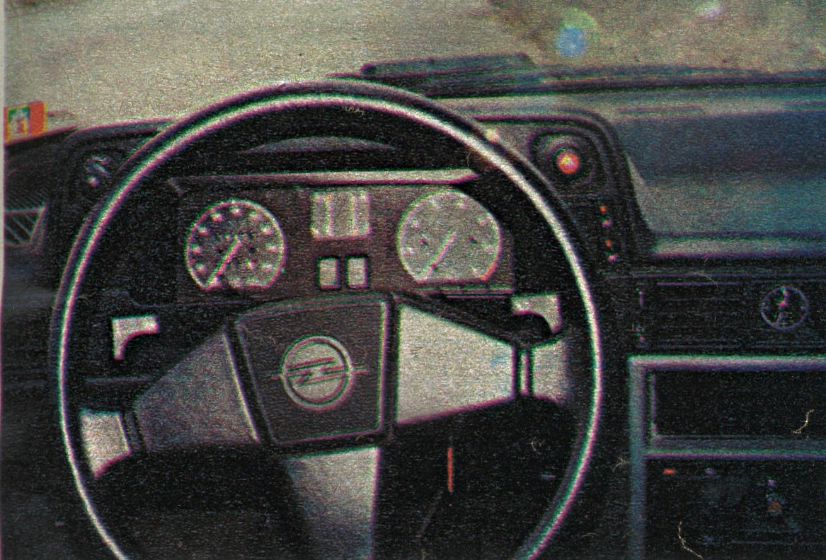 opel kadett sedan kierownica