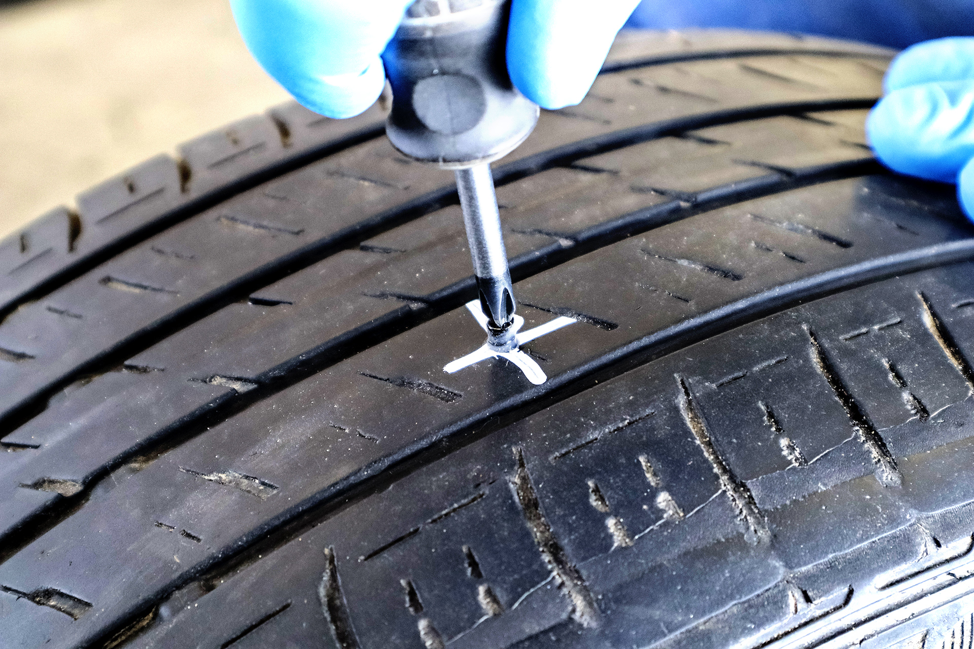 polecane produkty_wkret do uszczelniania opon