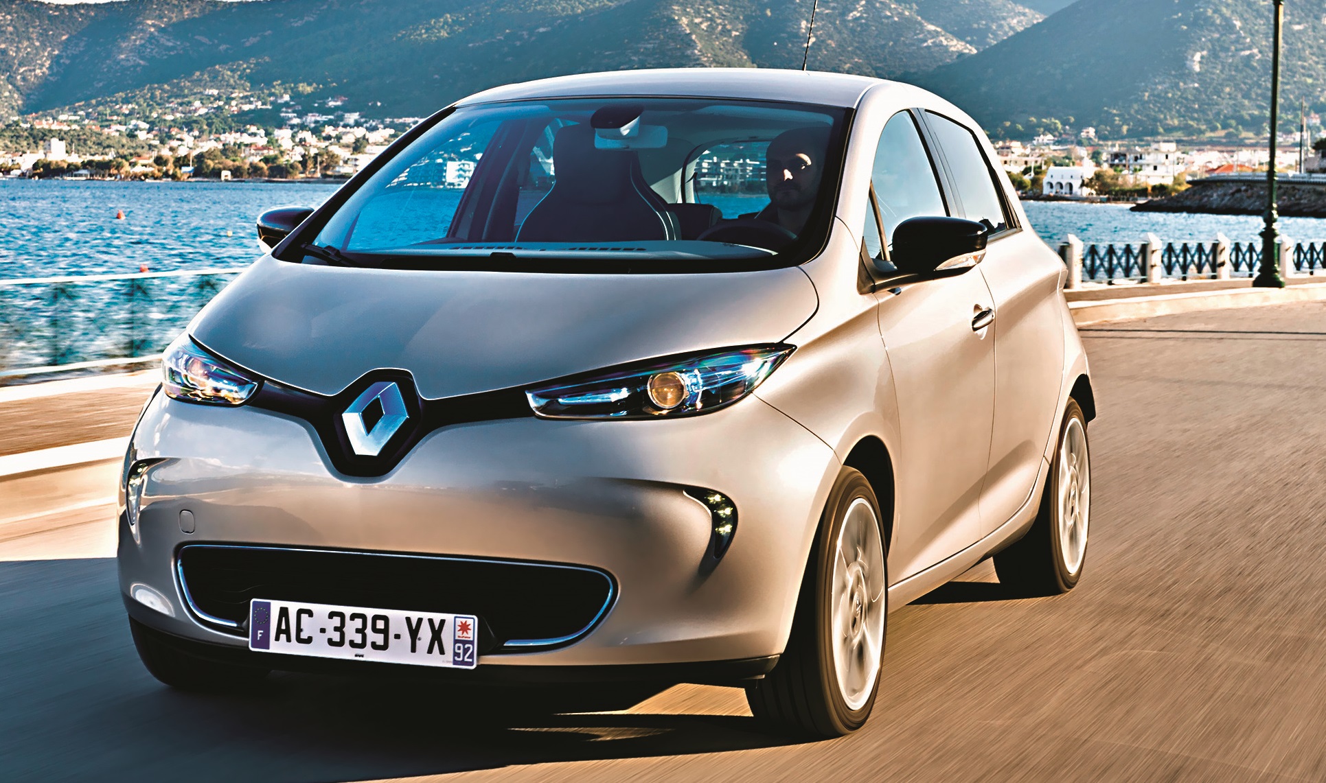 wyniki testow zderzeniowych 2013_renault zoe