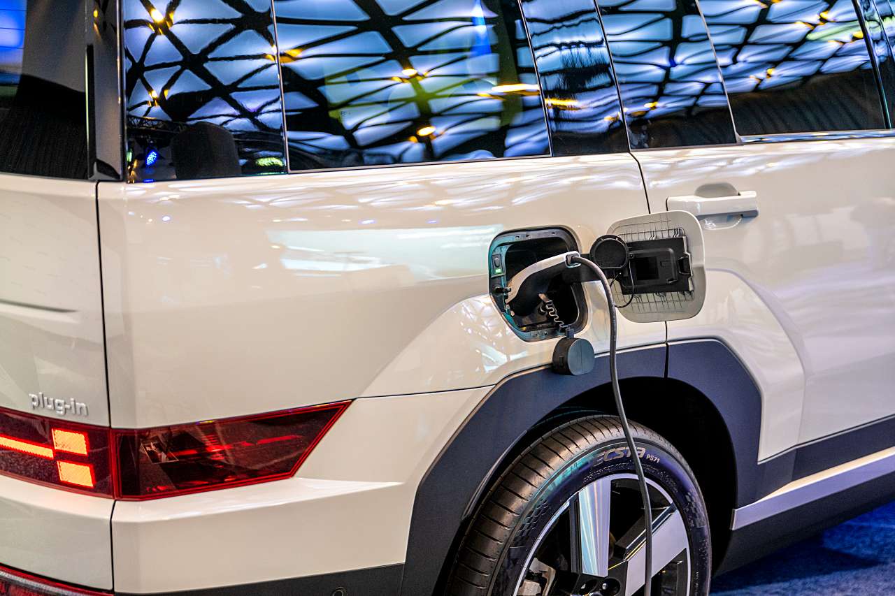 Hyundai Santa Fe phev