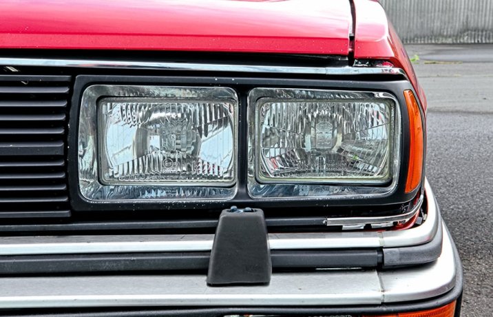 Audi 200 5E (C2) – reflektor