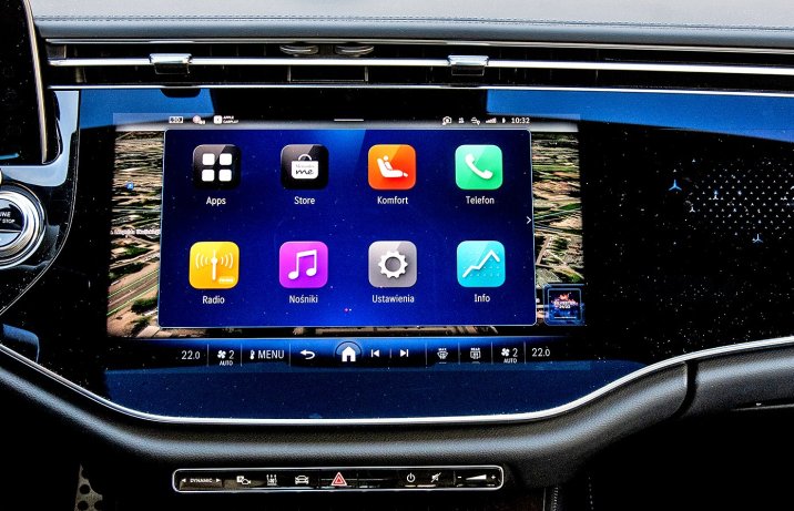 Mercedes E 220 d 4Matic – menu systemu operacyjnego