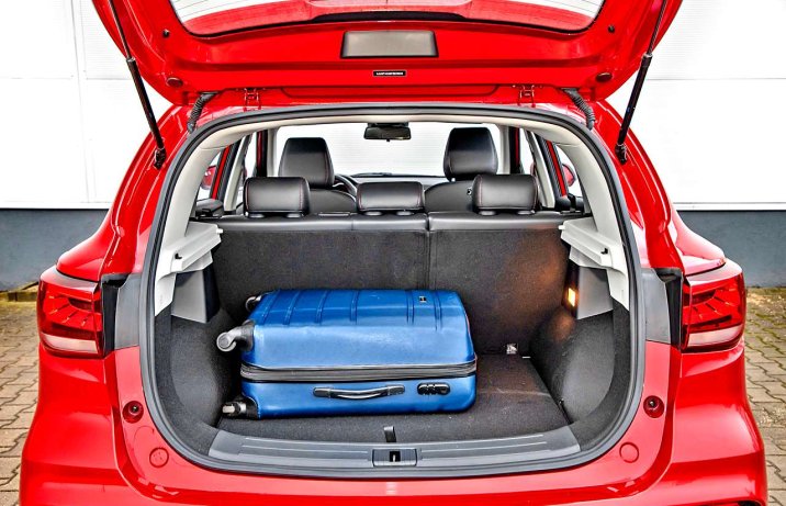 MG ZS 1.0T-GDI AUT Exclusive – bagażnik
