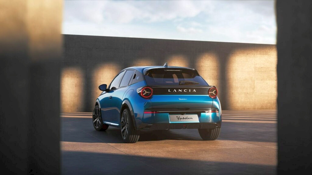 2024 Lancia Ypsilon (6)