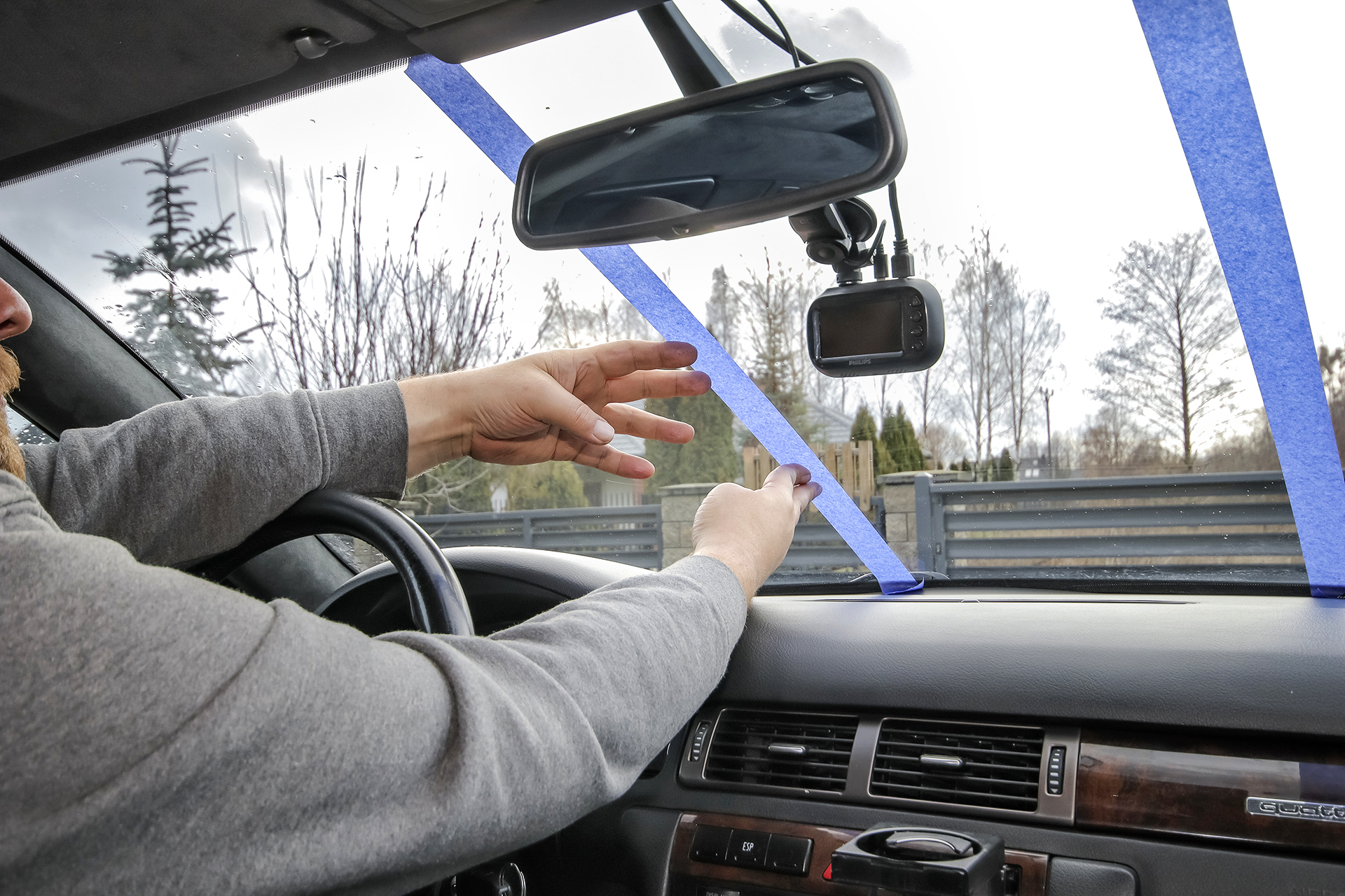 Test preparatow przeciw parowaniu szyb_podzial szyby na sektory