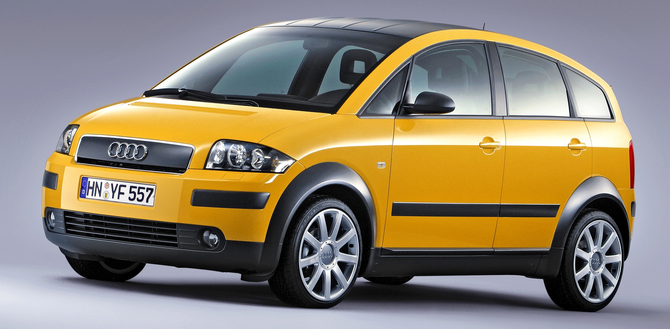 zadatki na youngtimera_audi a2 colour storm