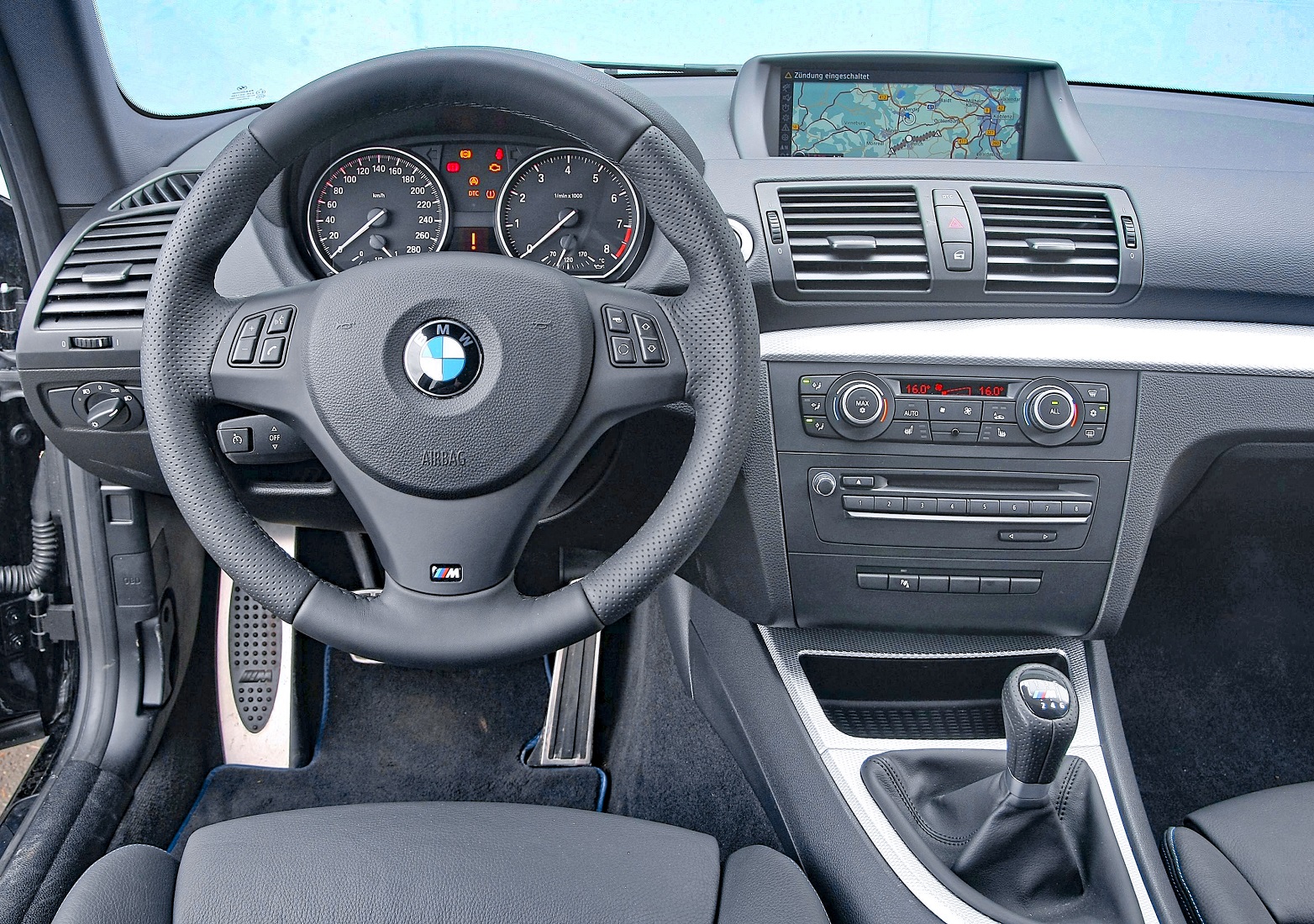 zadatki na youngtimera_bmw 130 deska