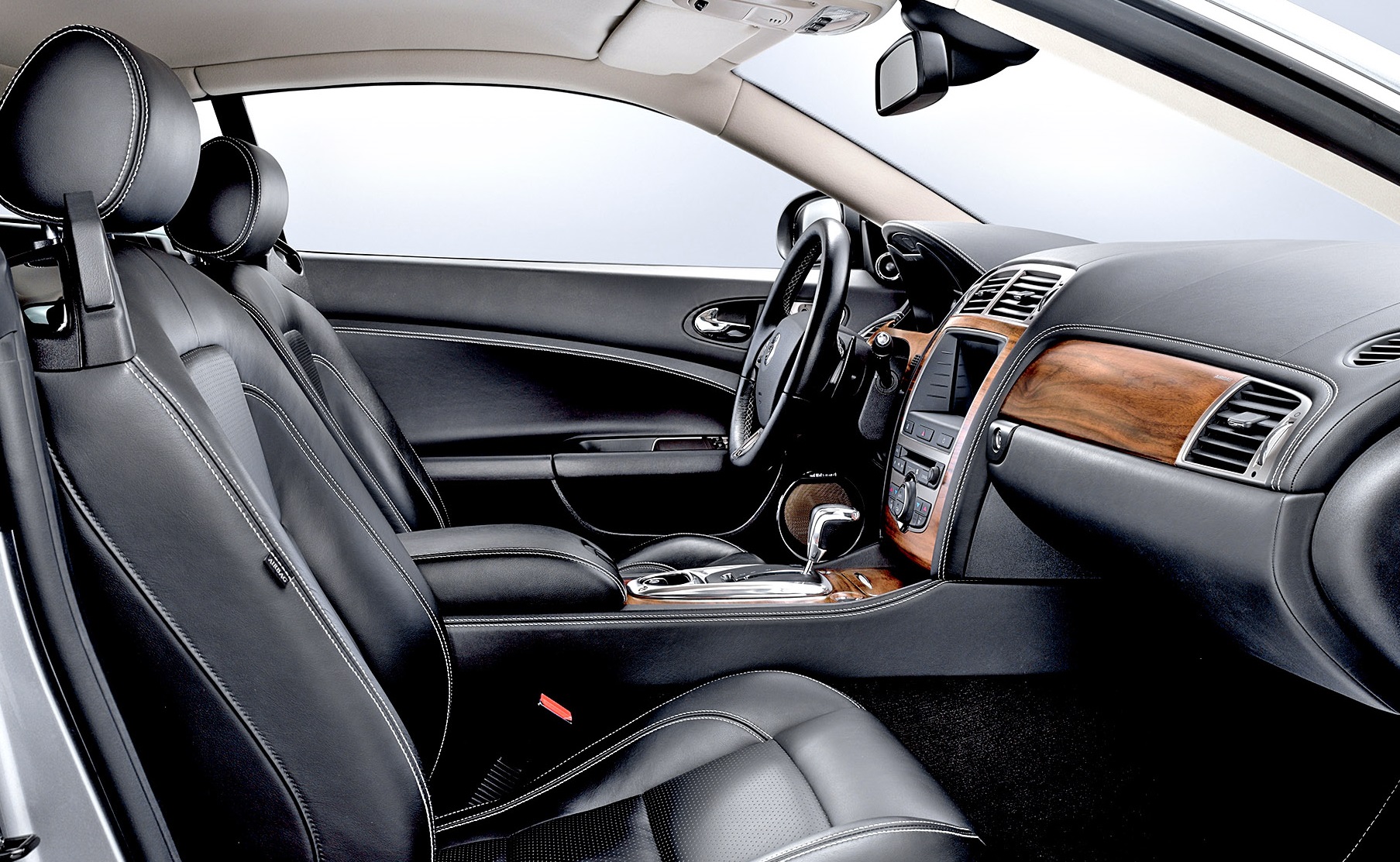 zadatki na youngtimera_jaguar xk deska