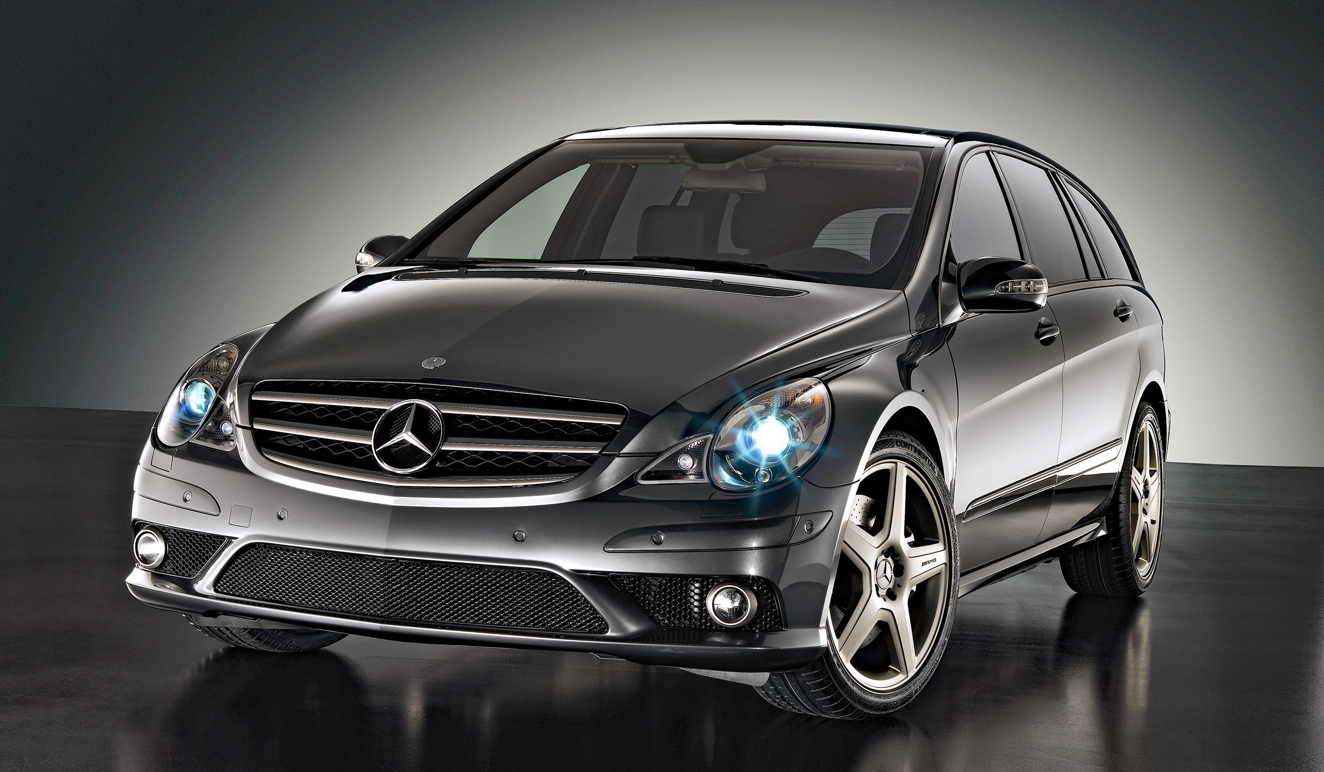 zadatki na youngtimera_mercedes r