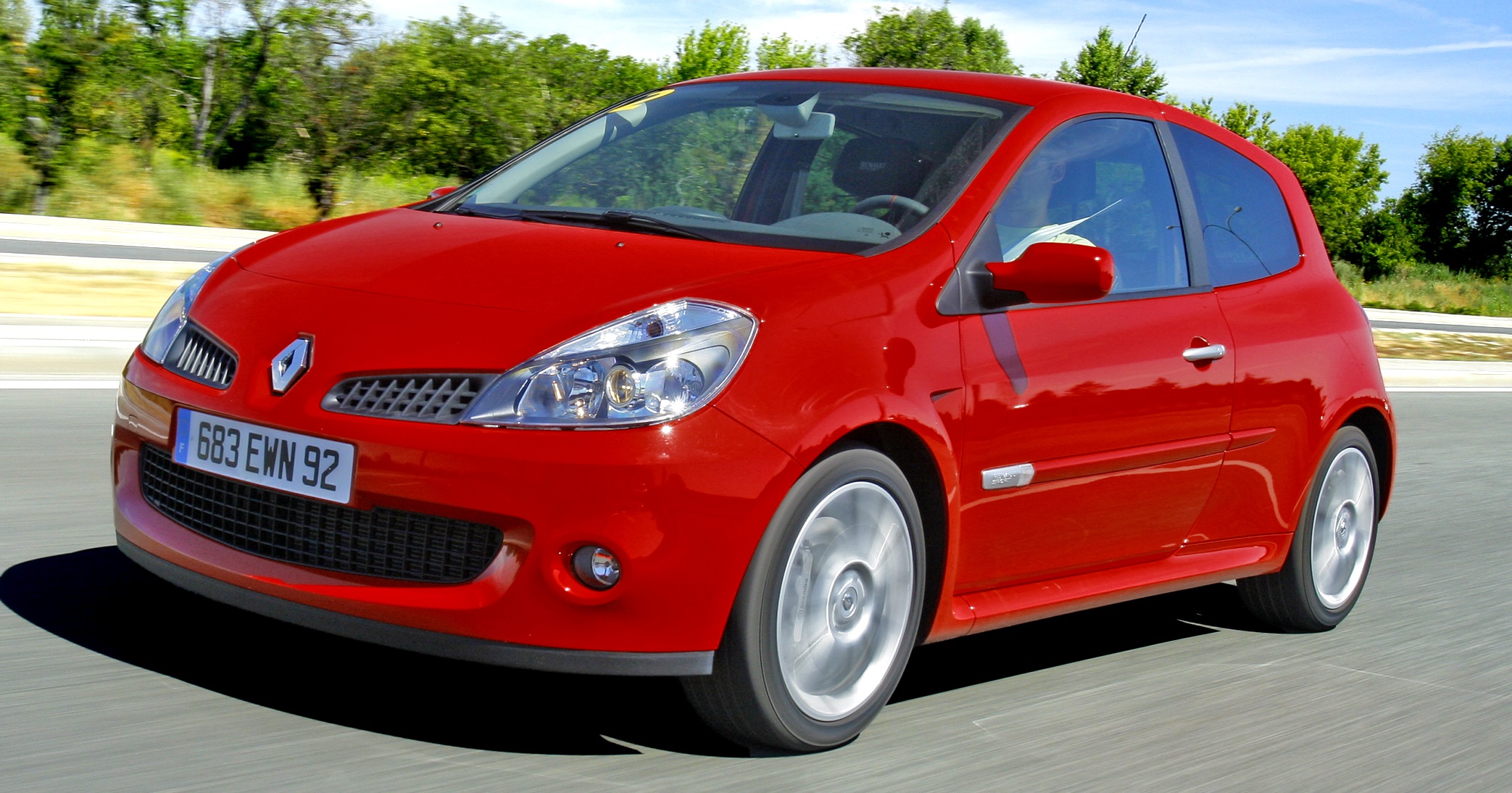 zadatki na youngtimera_renault sport clio