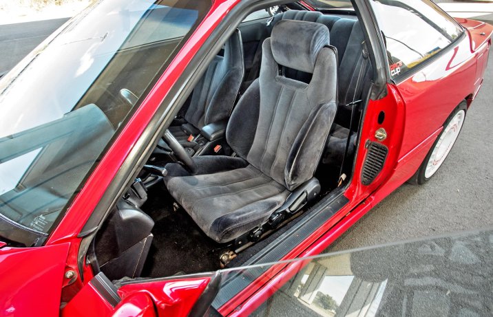 Toyota Celica (T16) – wnętrze, fotele