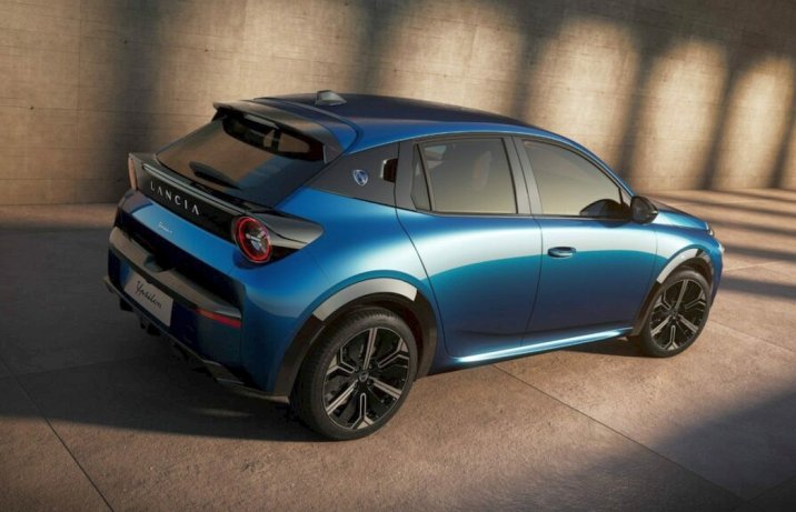 2024 Lancia Ypsilon