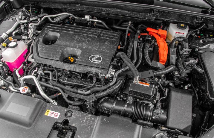 Lexus NX - silnik