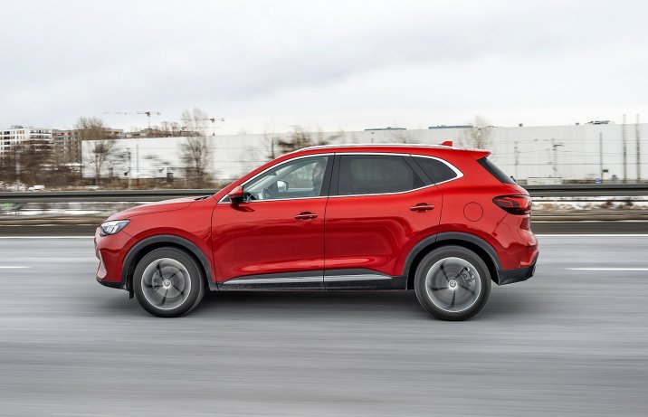 MG HS 1.5T-GDi Exclusive – bok