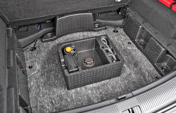 MG HS 1.5T-GDi Exclusive – schowek pod podłogą bagażnika