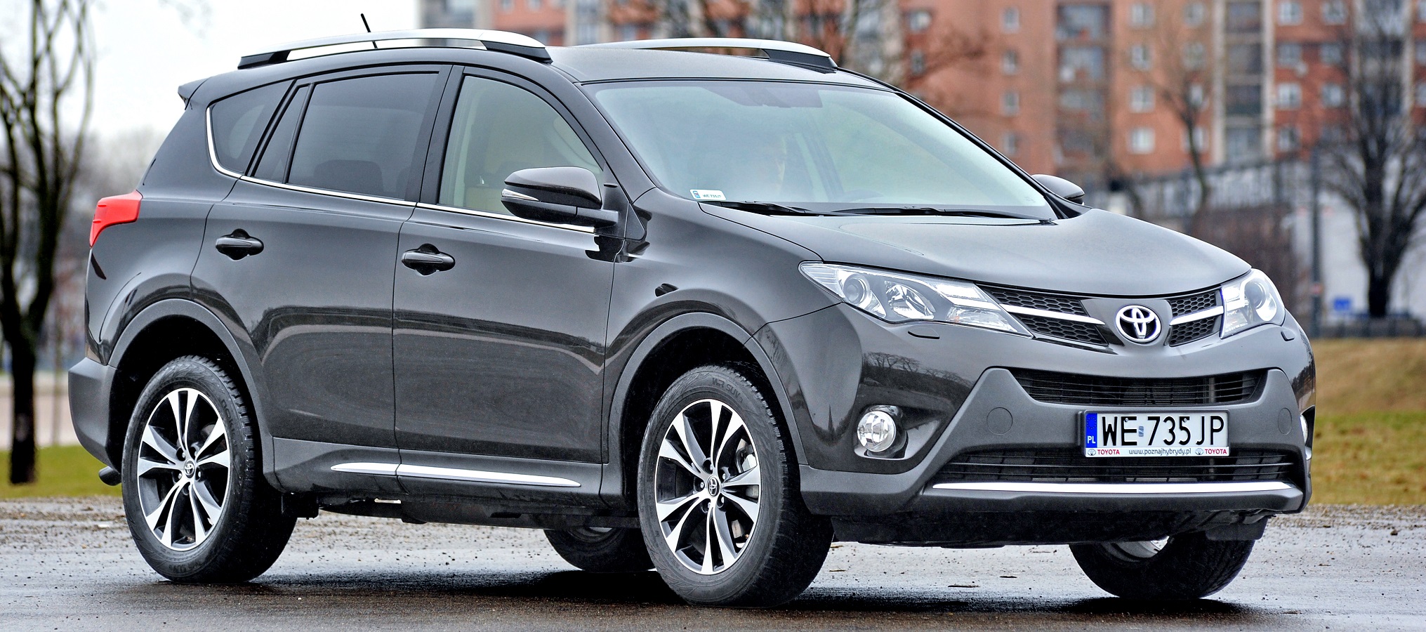 auta uzywane_alternatywy dla przebojow_toyota rav4