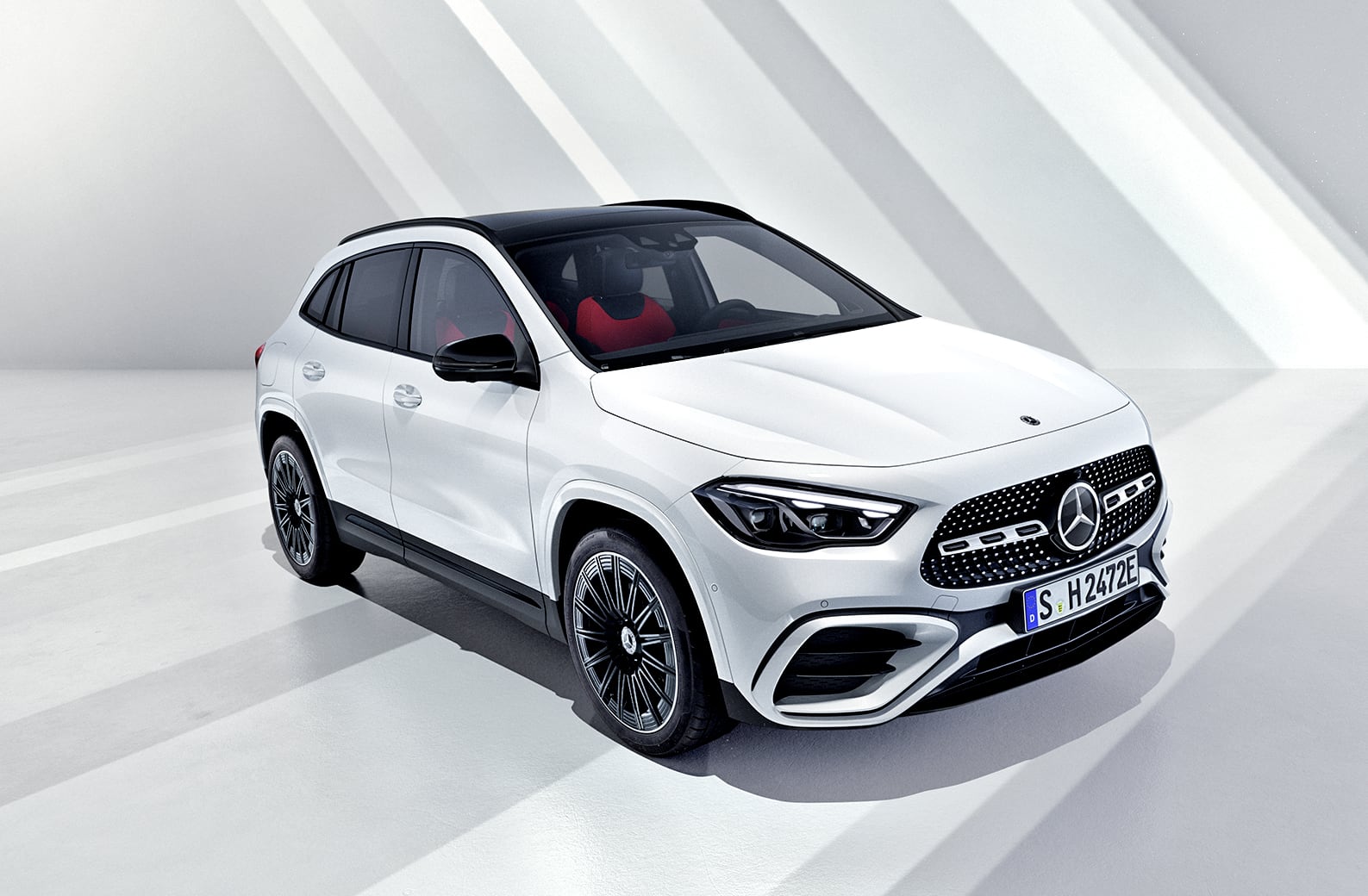 Mercedes GLA przód