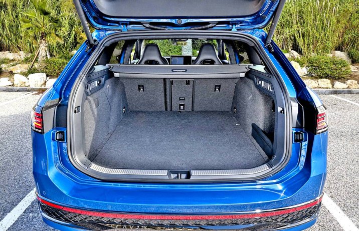 Volkswagen Passat B9 (2024) – bagażnik
