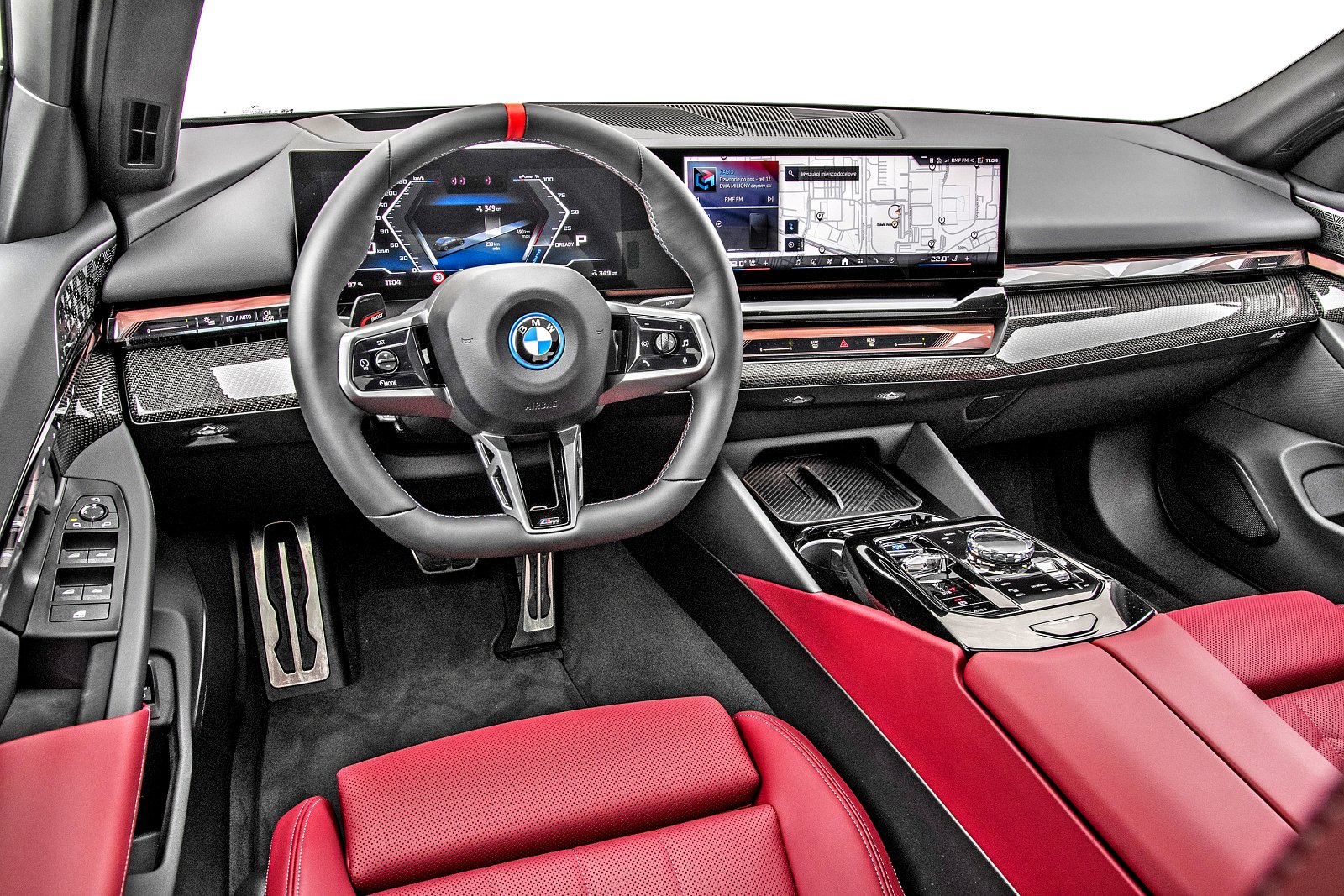 BMW i5 M60 xDrive (2024) – test – kokpit