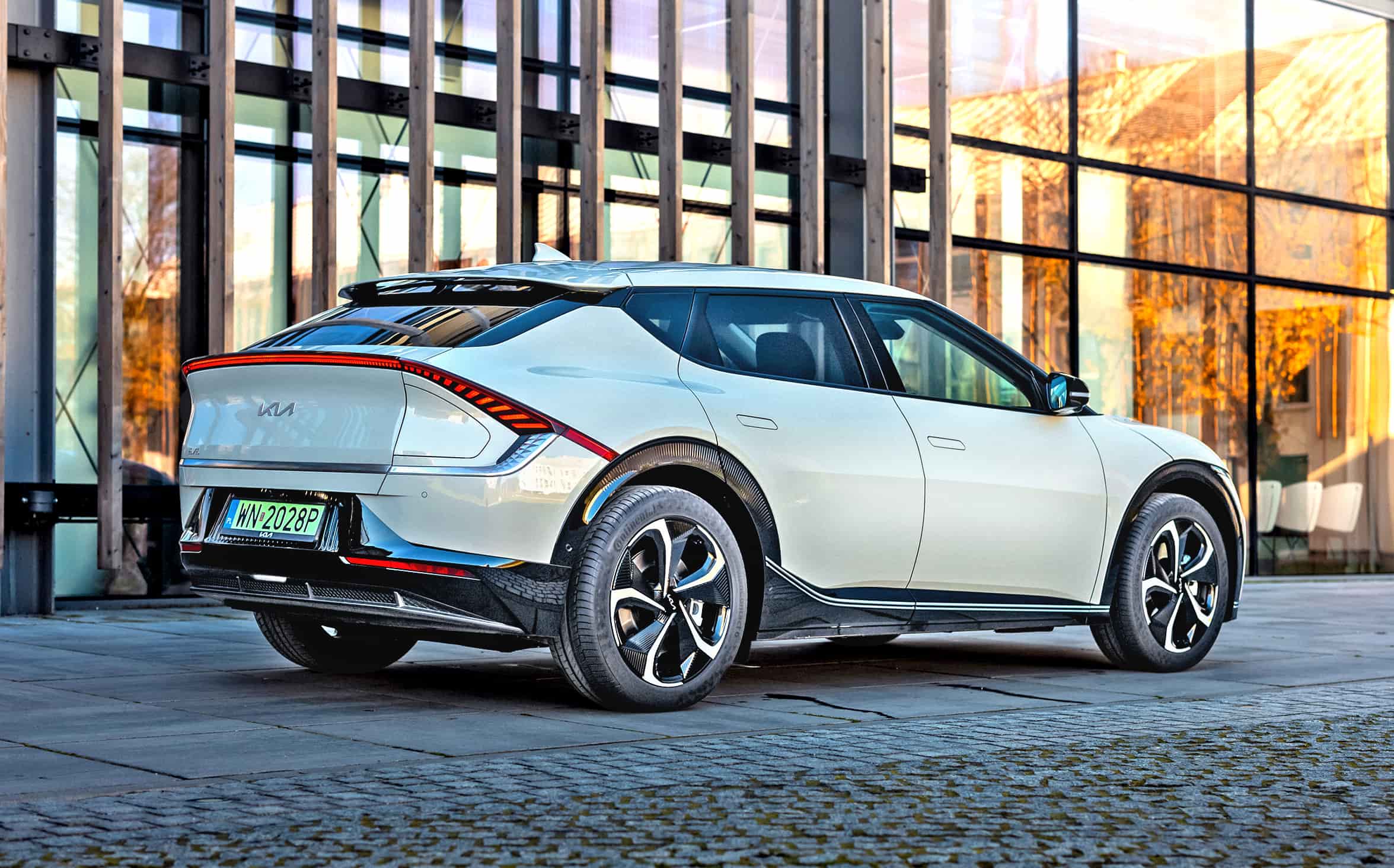 kia ev6 tył