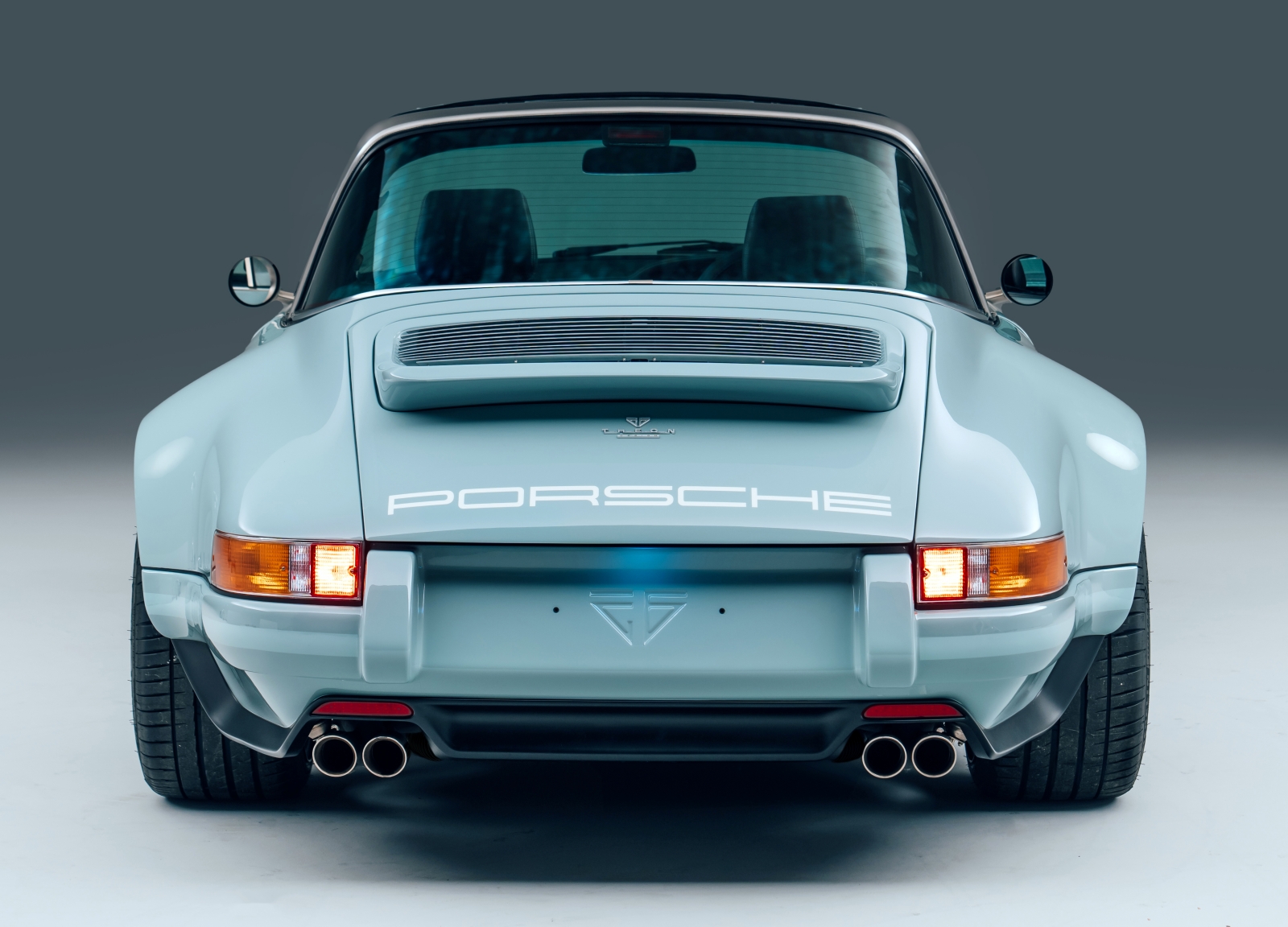 porsche-911-theon-tyl-1