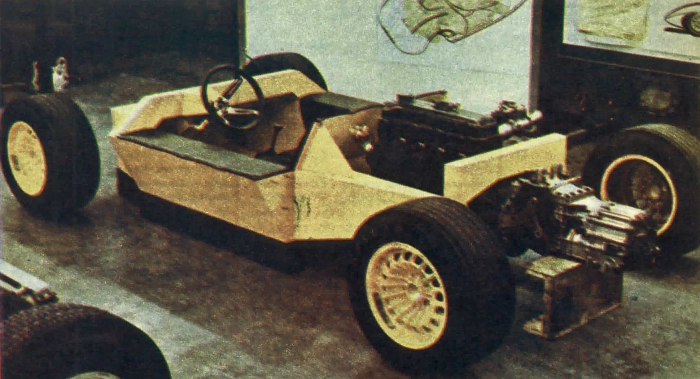 opel z silnikiem centralnym prototyp