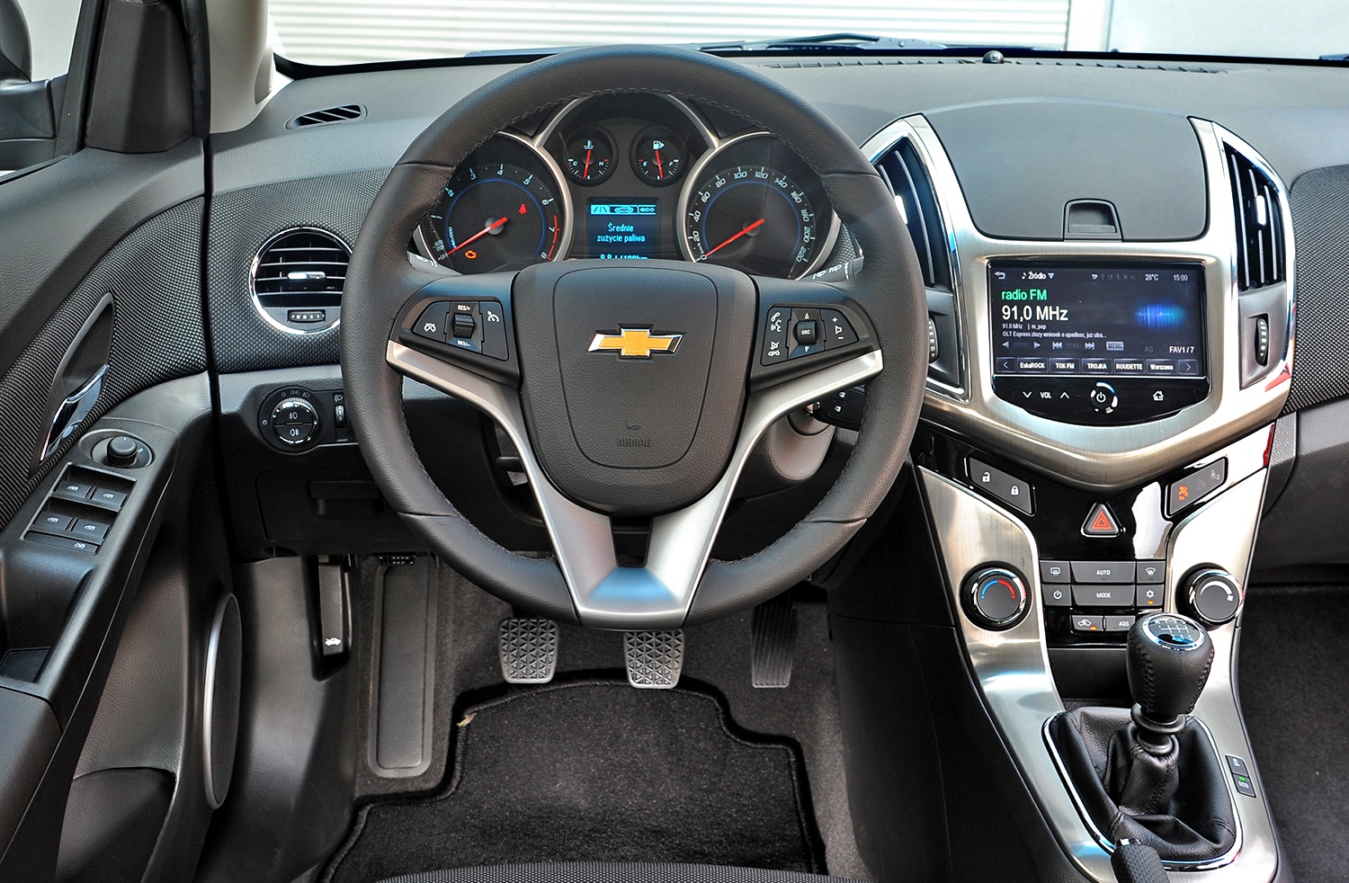 Uzywane tanie i ciekawe_chevrolet cruze deska