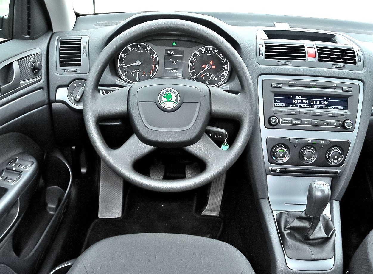 Uzywane tanie i ciekawe_skoda octavia deska