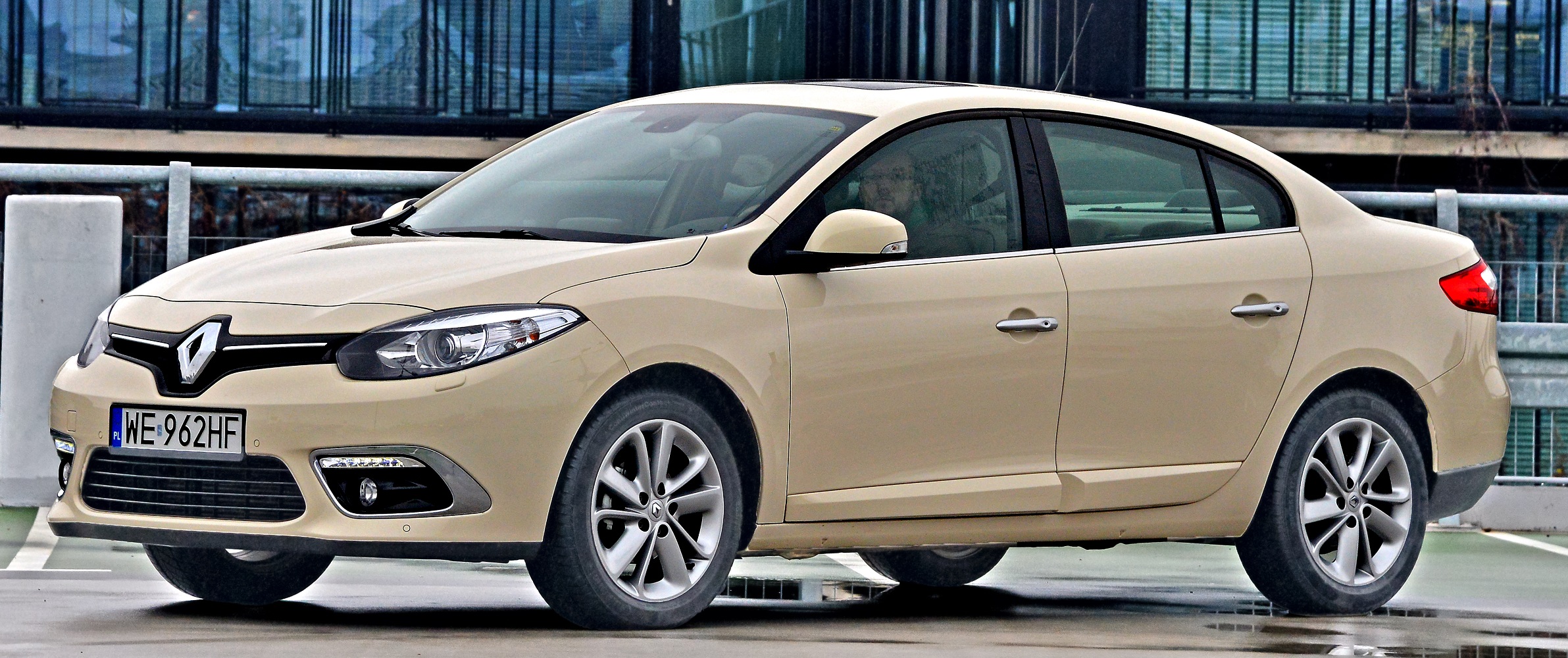 Uzywane tanie i ciekawe_renault fluence