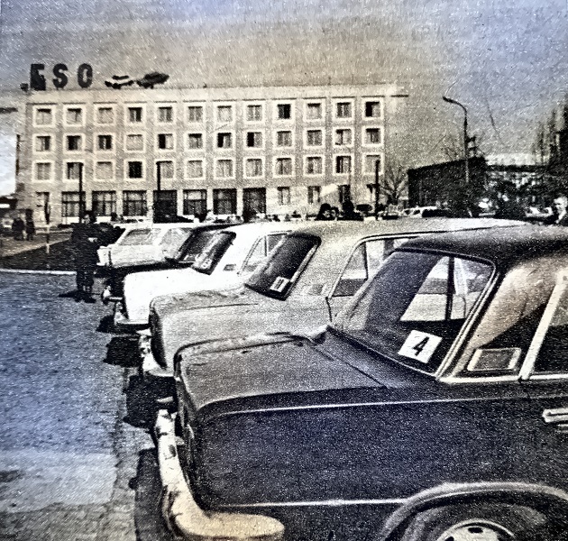 Motor Retro nr 15 z 1974 r_rajd o kropelce Fiatami 125p