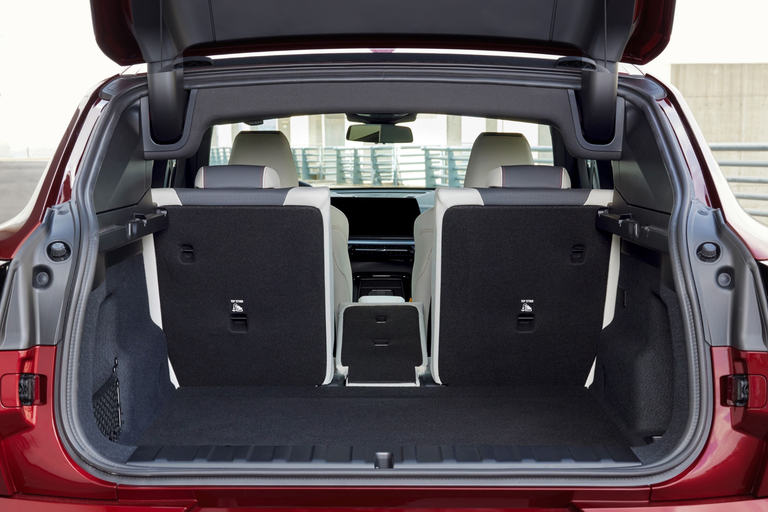 P90525187_highRes_the-first-ever-bmw-i