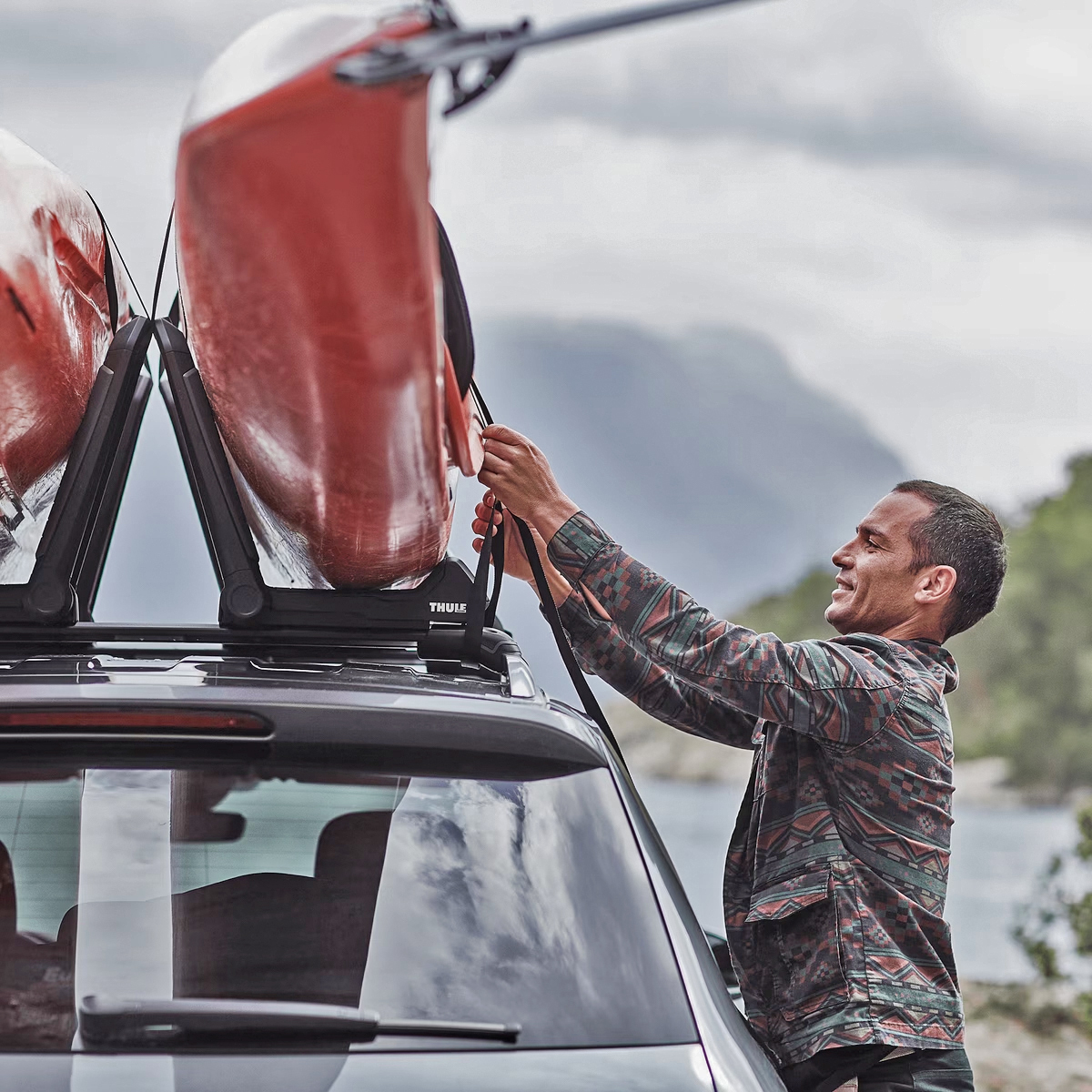 bagazniki samochodowe_na kajaki pionowo