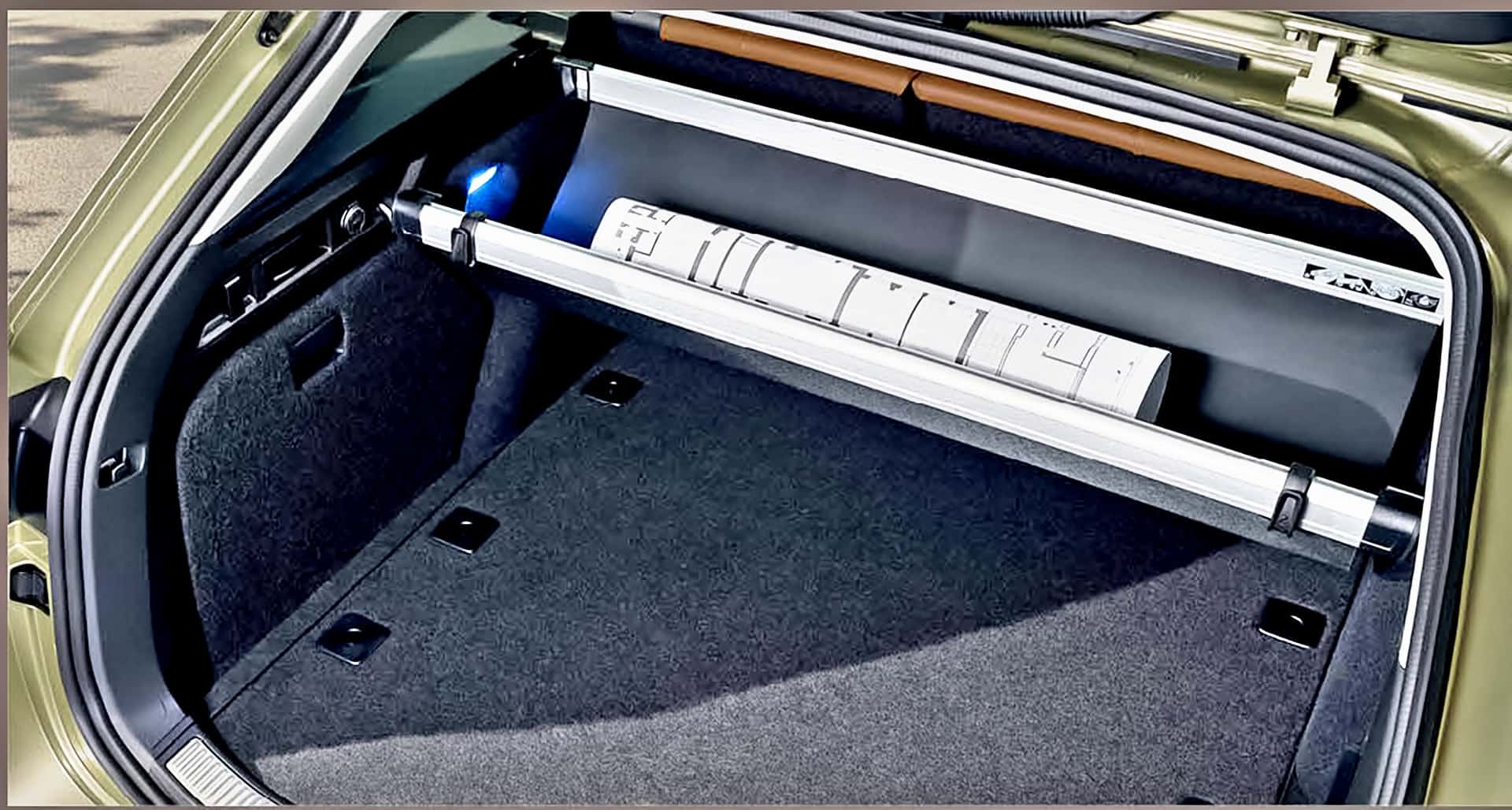 skoda superb 2024 bagażnik roleta schowek