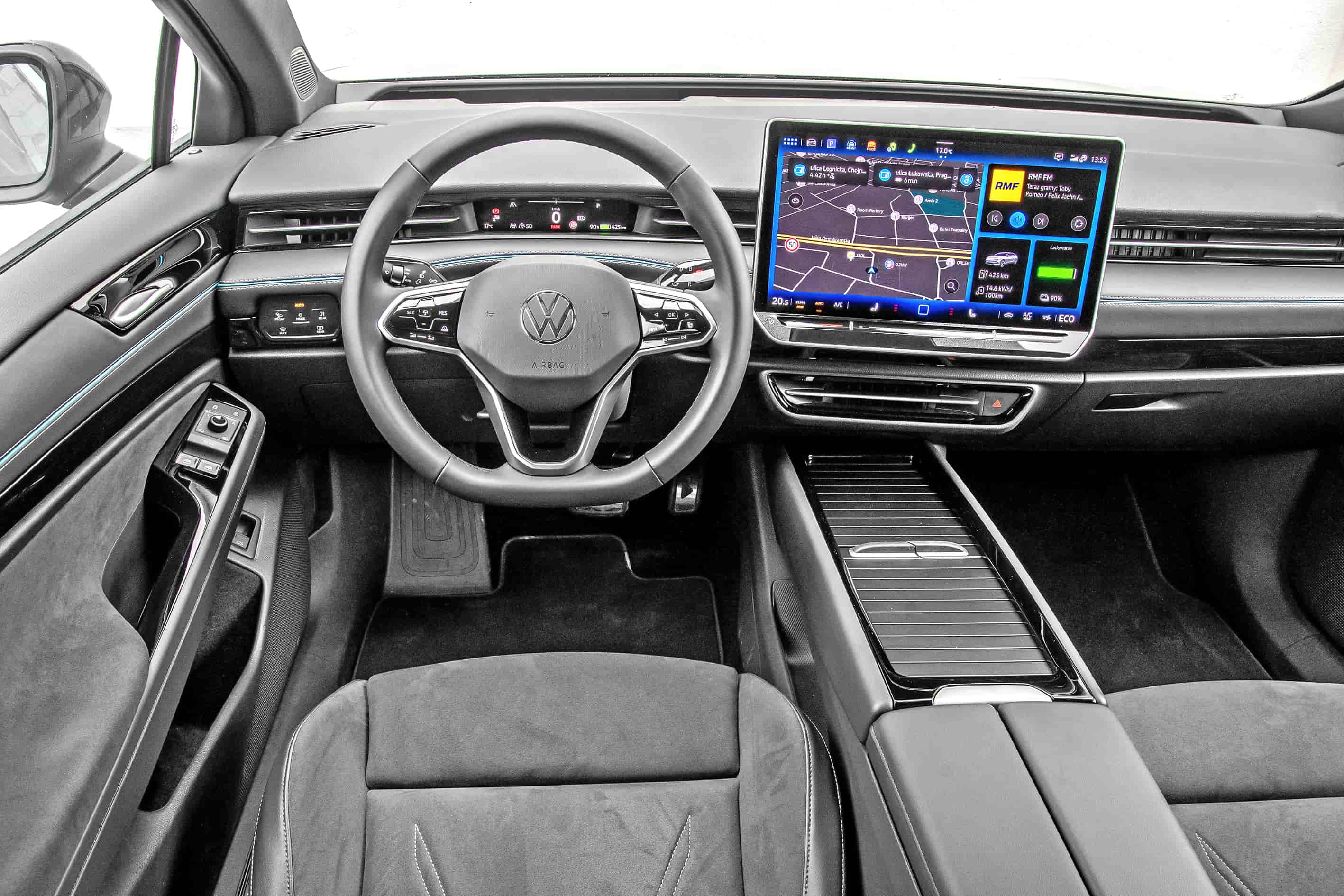 Volkswagen-ID.7-Special-Edition-deska-rozdzielcza