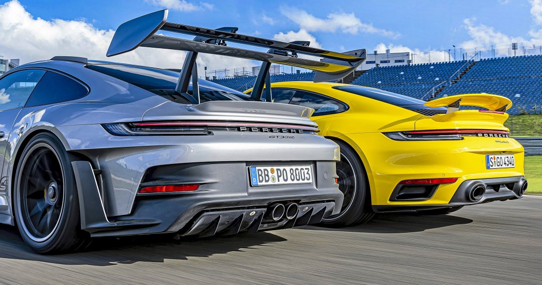 Porsche 911 GT3 RS i Turbo S – tyły