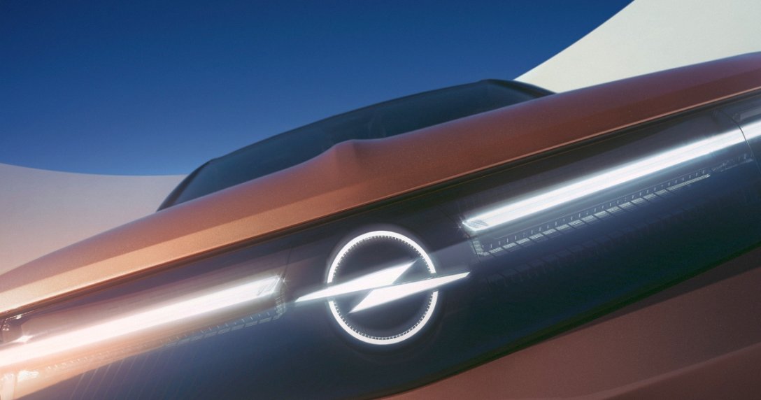 Opel Grandland – przód