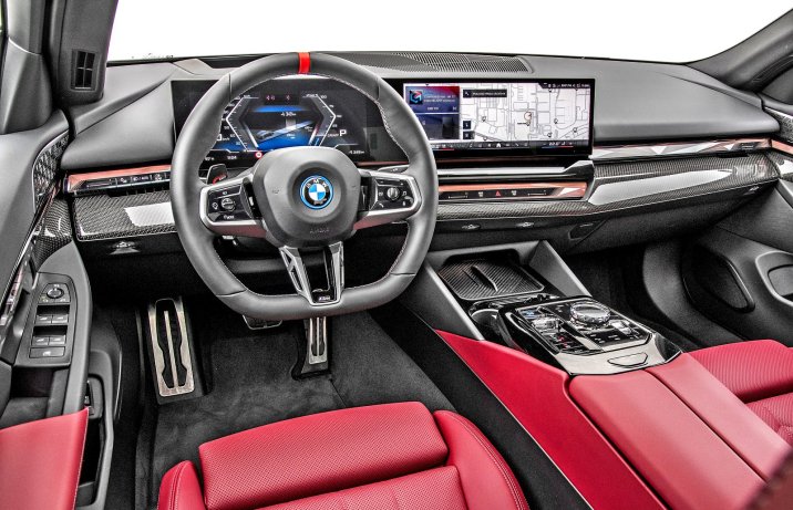 BMW i5 M60 xDrive (2024) – test – kokpit, deska rozdzielcza