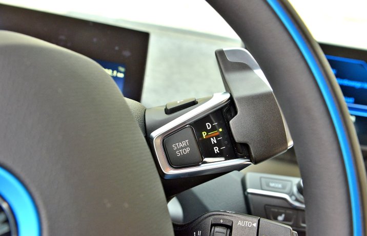 BMW i3 – wybierak skrzyni biegów