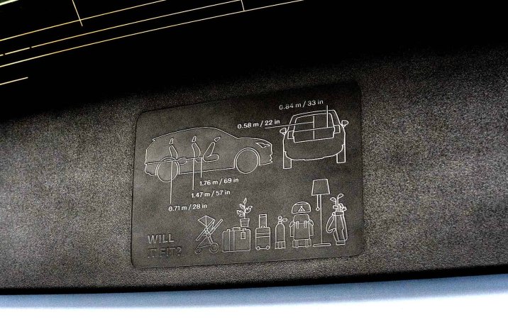 Volvo EX30 Single Motor Extended Range (2024) – wymiary bagażu