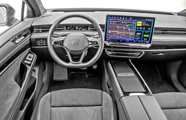 Volkswagen ID.7 Special Edition 2024 – wnętrze, kokpit