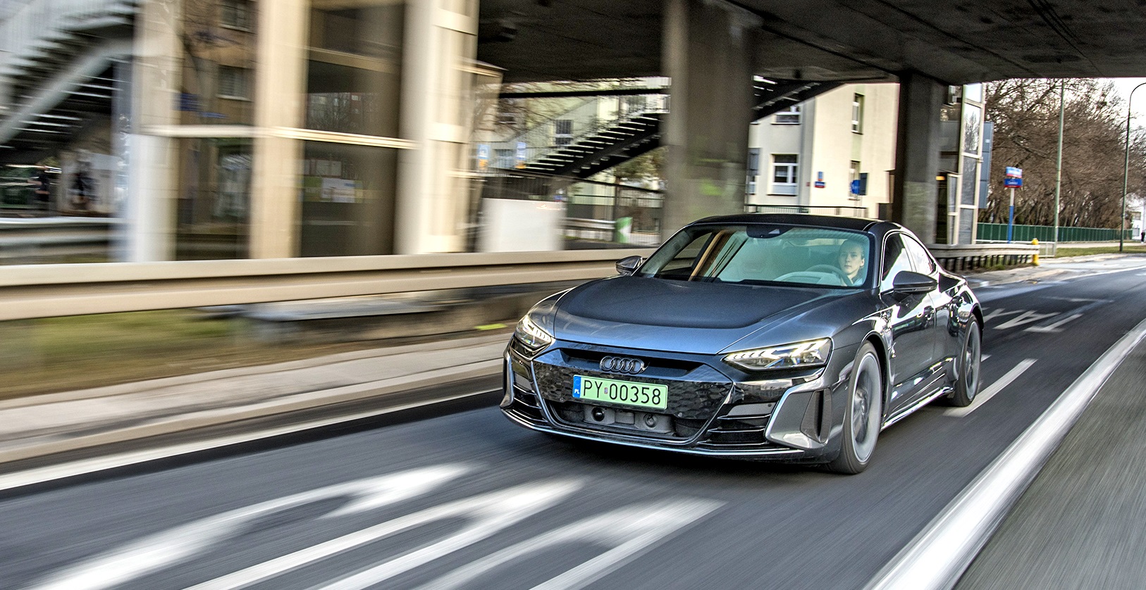 zagrozenia dla motoryzacji_rozrzutnosc energetyczna