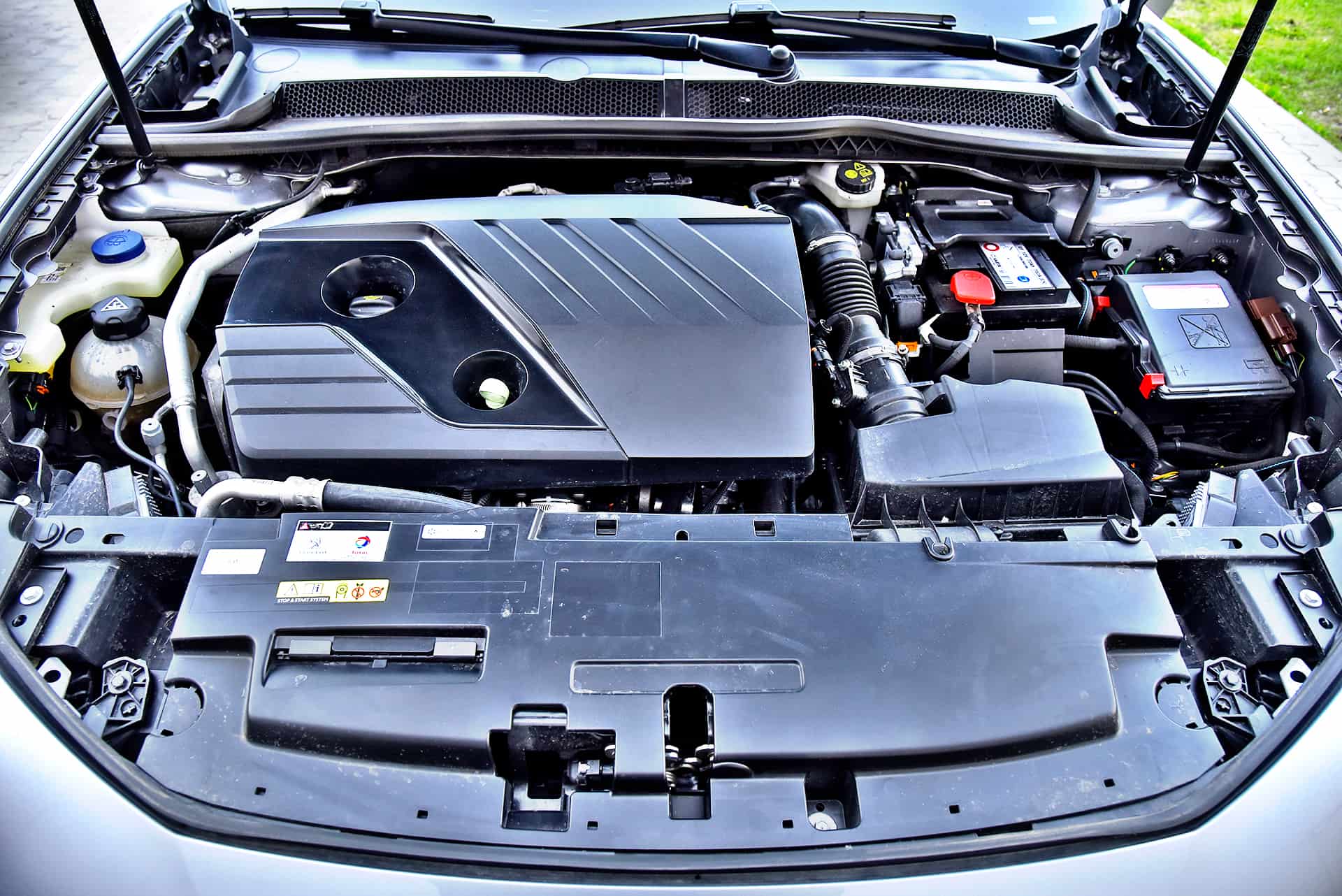 Peugeot-508-II-silnik-2.0-BlueHDi