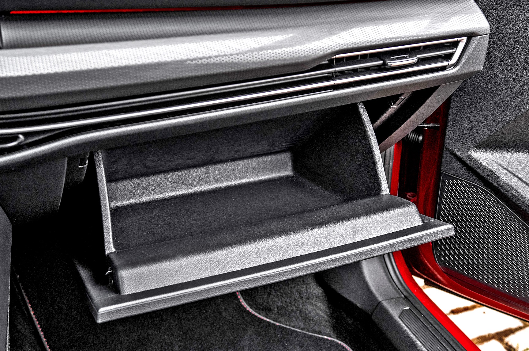 niemiecka motoryzacja_golf schowek