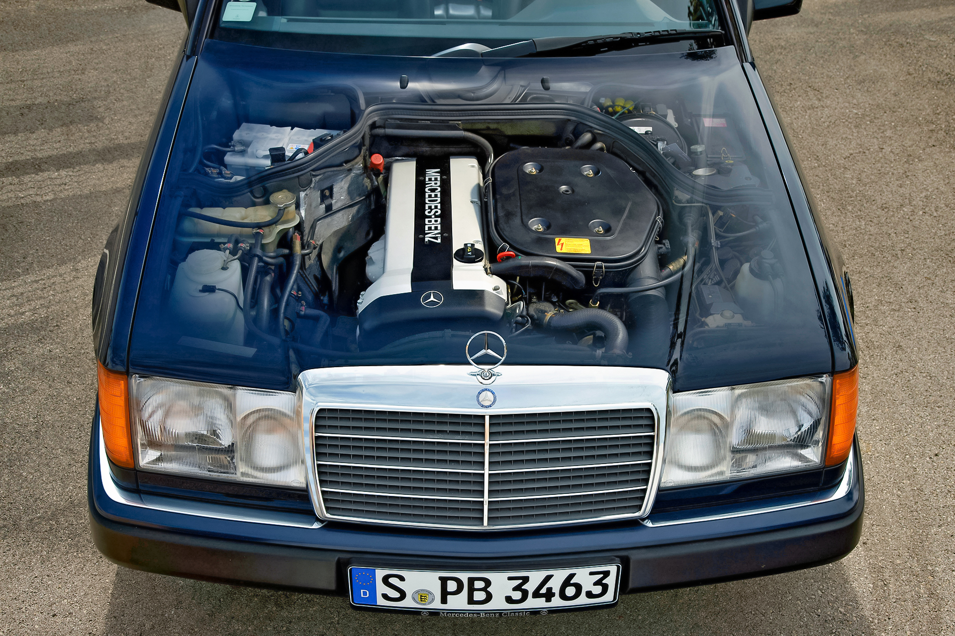 niemiecka motoryzacja_mercedes silnik